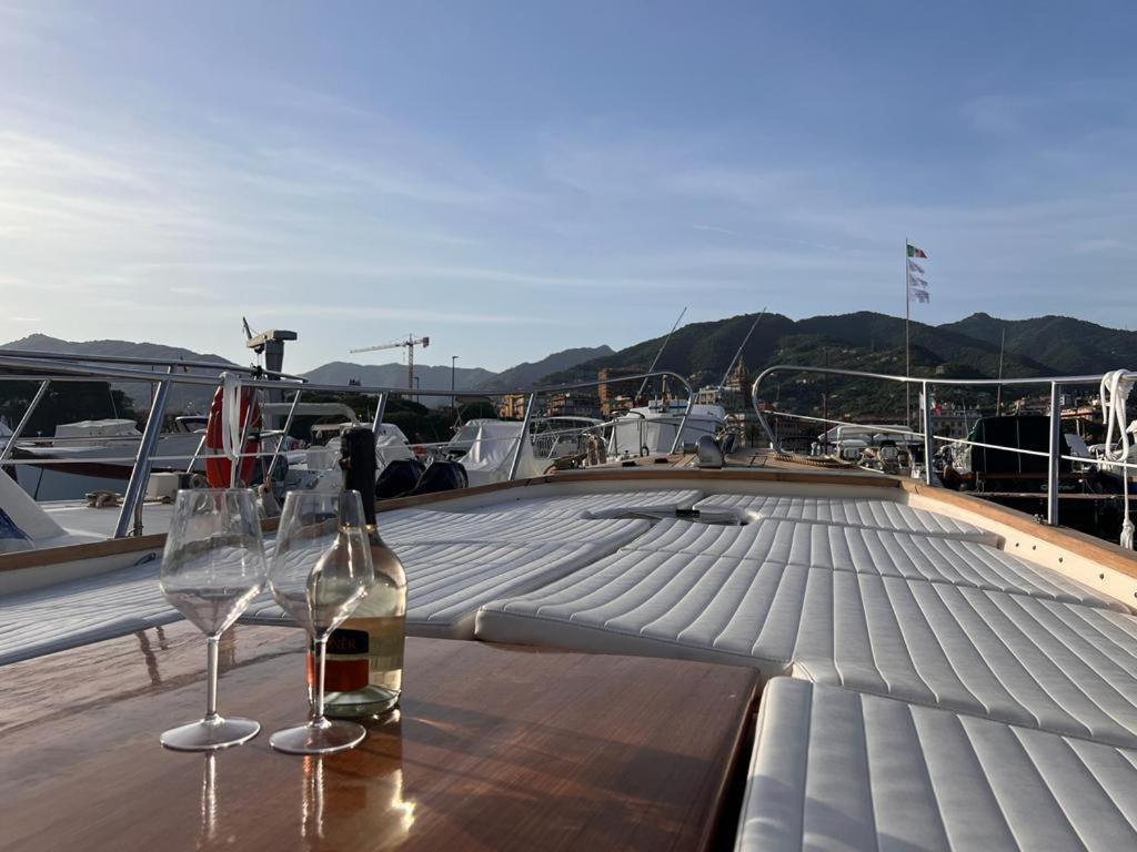 The Sun Apartment Rapallo Exterior photo